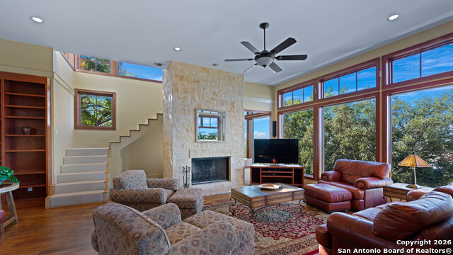 Image 14 of 43 For 169 Shore Point