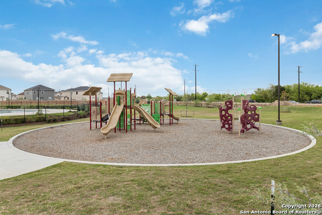 Image 39 of 44 For 14847 Wild Hog Way