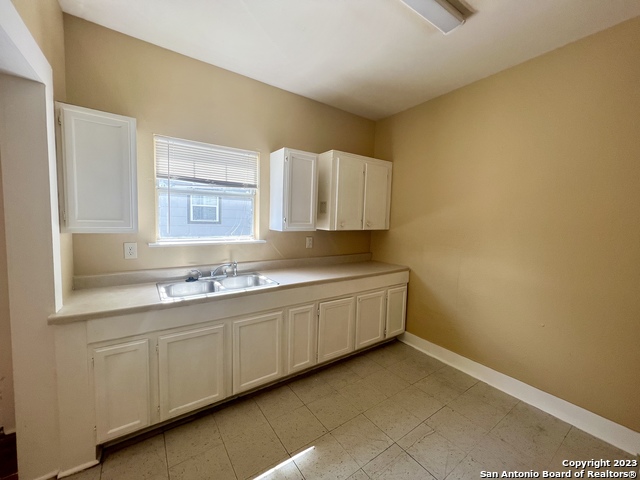 Image 7 of 16 For 1506 Schley  