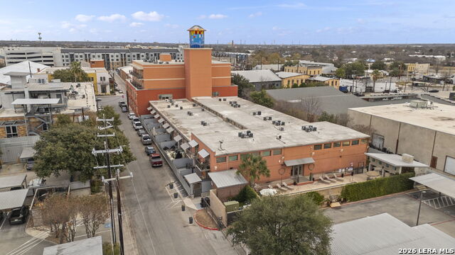 Image 47 of 49 For 1401 Flores S 215