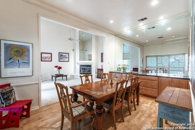 Image 13 of 36 For 7801 Timber Top