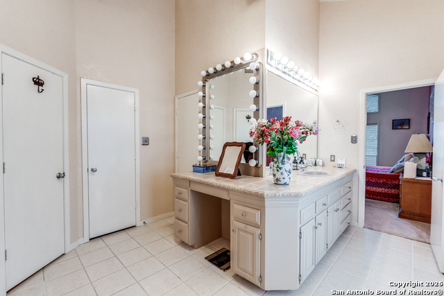 Image 17 of 36 For 7801 Timber Top