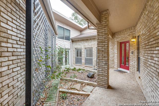 Image 32 of 36 For 7801 Timber Top