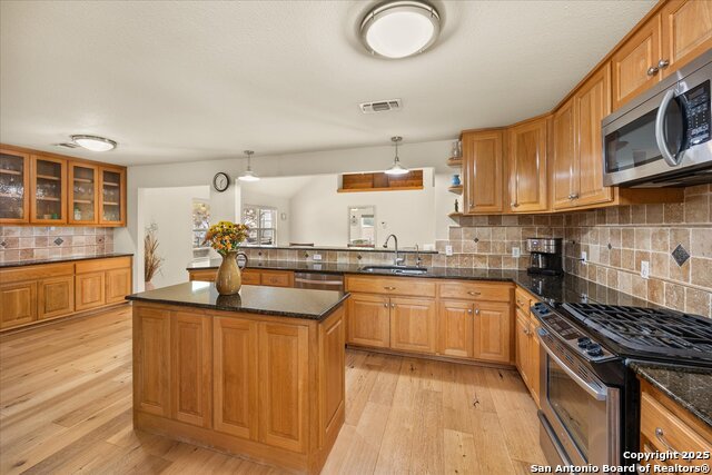 Image 17 of 50 For 127 Camp Alzafar