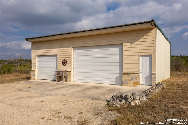 Image 43 of 50 For 127 Camp Alzafar