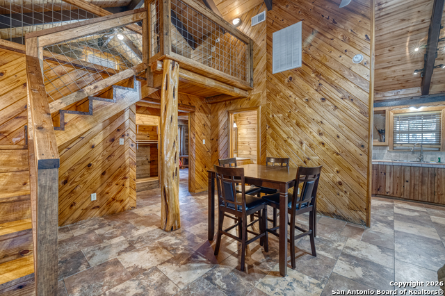 Listing photo id 8 for 20522 Texas Hill Country