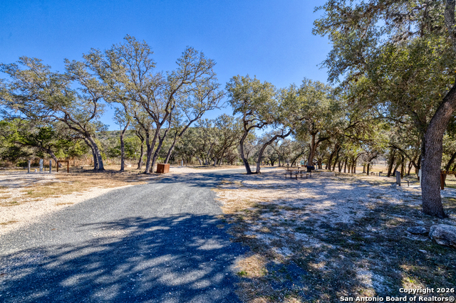 Image 15 of 28 For 20522 State Hwy 127