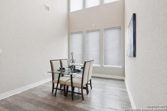 Image 13 of 60 For 29740 Elkhorn