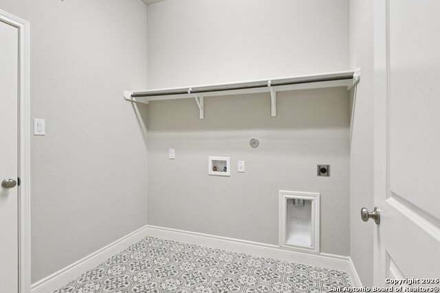 Image 21 of 60 For 29740 Elkhorn