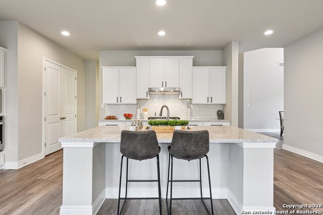 Image 24 of 60 For 29740 Elkhorn