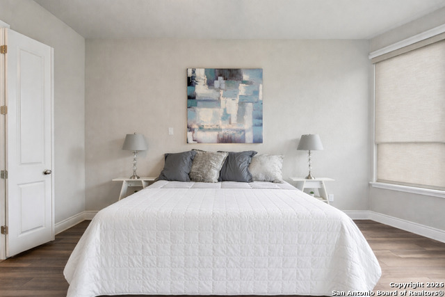 Image 37 of 60 For 29740 Elkhorn