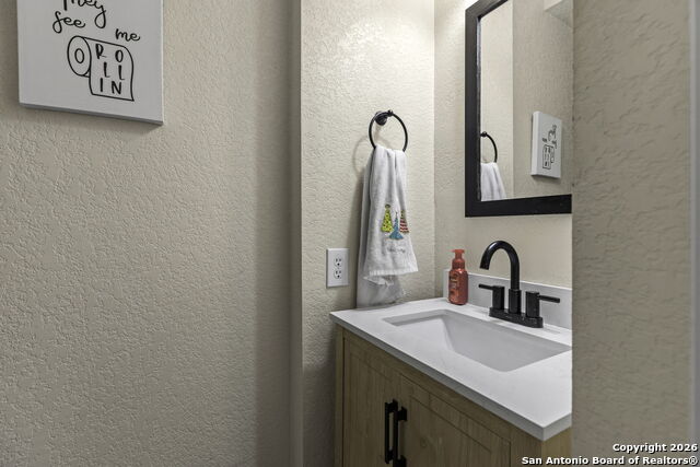 Image 18 of 32 For 8018 Cooper Pass