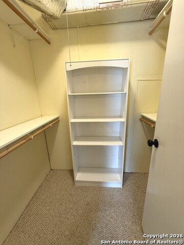 Image 13 of 36 For 212 Thornton