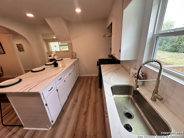 Image 11 of 27 For 414 Clower  