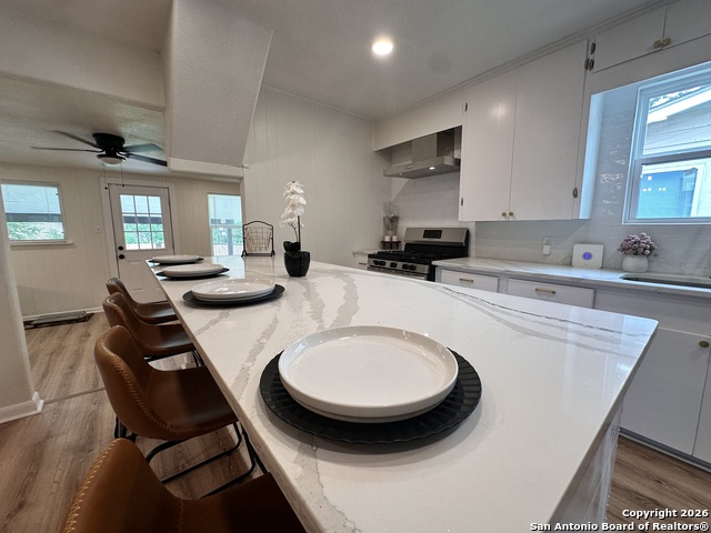 Image 12 of 27 For 414 Clower  