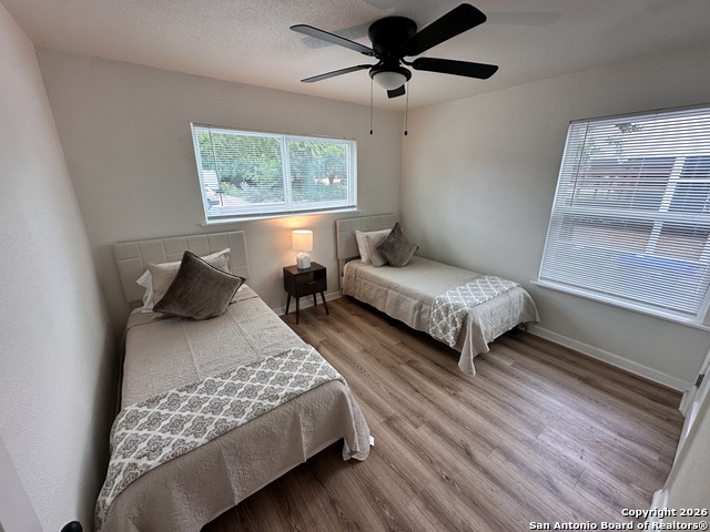 Image 16 of 27 For 414 Clower  