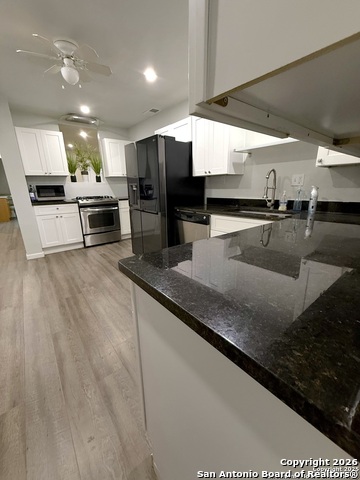 Image 12 of 25 For 659 Olmos  