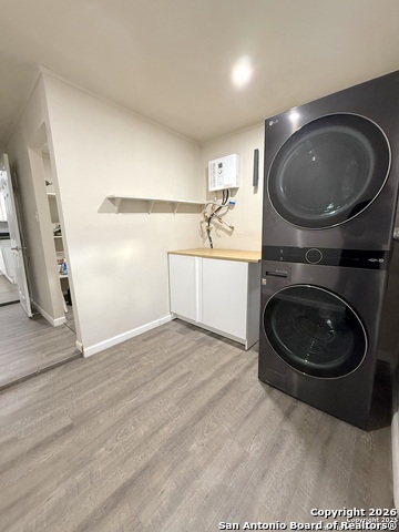 Image 17 of 25 For 659 Olmos  