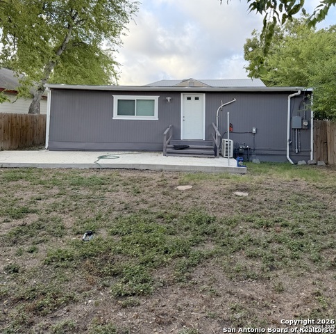 Image 23 of 25 For 659 Olmos  