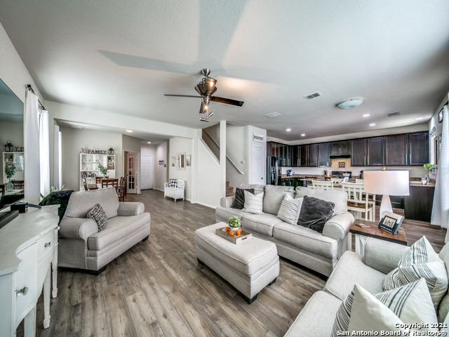 Image 9 of 35 For 3318 Coahuila Way