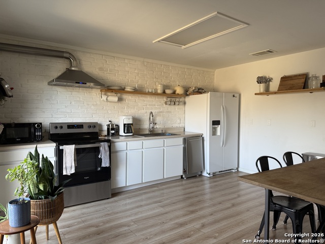 Image 8 of 25 For 6910 Saharastone