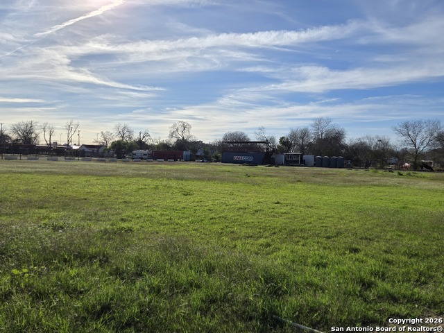 Image 9 of 28 For 5317 Commerce W