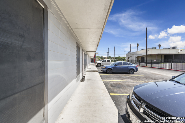 Image 11 of 14 For 3122 Culebra Road  104