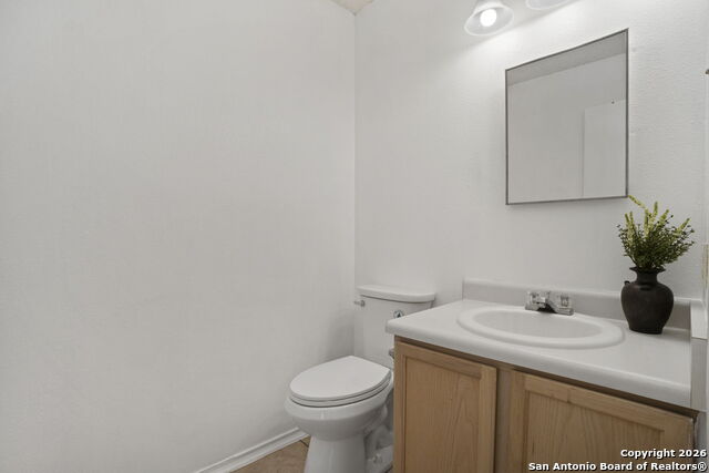 Image 4 of 19 For 5007 Taylor Kenton