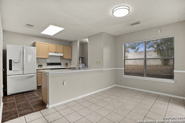 Image 5 of 19 For 5007 Taylor Kenton