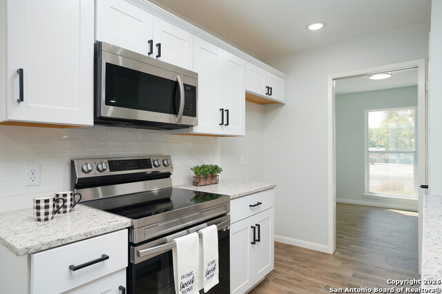 Image 10 of 21 For 4226 Flint Hill St