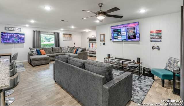 Image 4 of 21 For 4226 Flint Hill St