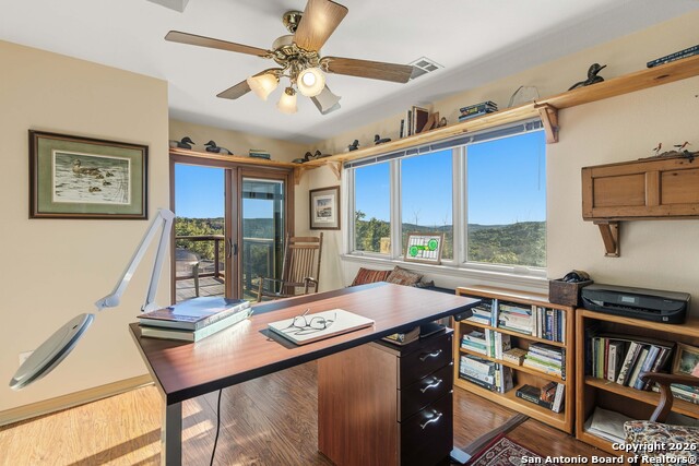 Image 21 of 49 For 9623 Requa  