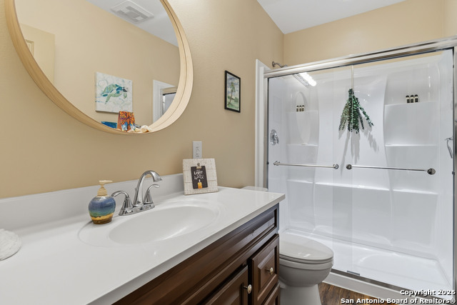 Image 25 of 49 For 9623 Requa  