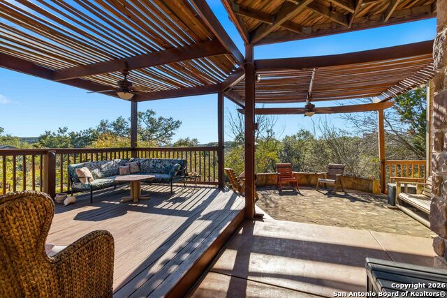 Image 3 of 49 For 9623 Requa  