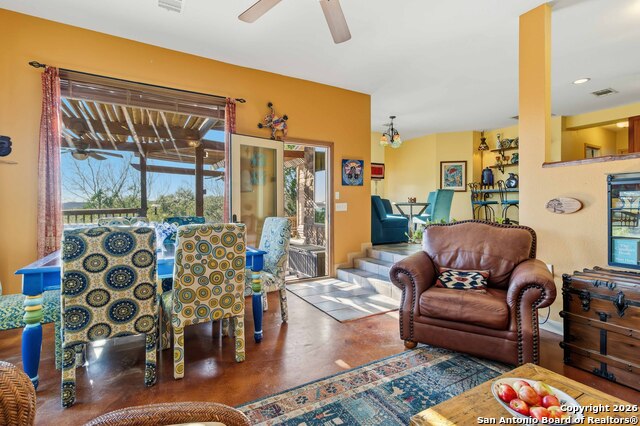 Image 8 of 49 For 9623 Requa  