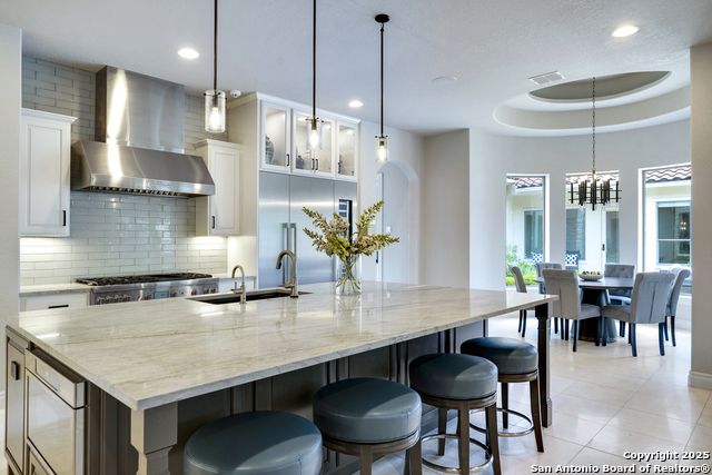 Image 15 of 56 For 170 Riverwood