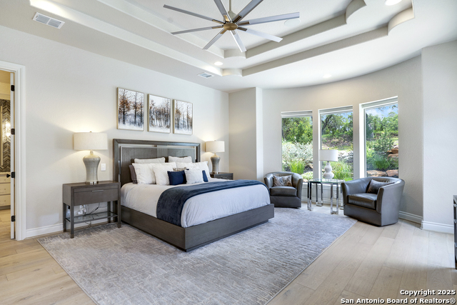 Image 20 of 56 For 170 Riverwood