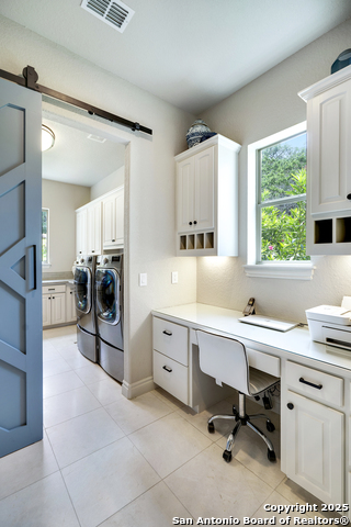 Image 37 of 56 For 170 Riverwood