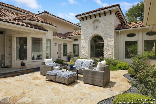 Image 44 of 56 For 170 Riverwood