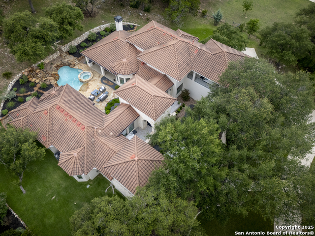 Image 52 of 56 For 170 Riverwood