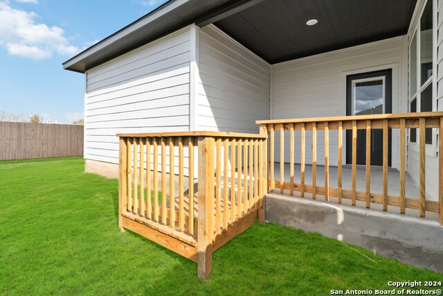 Image 5 of 32 For 455 Cross Barn Blvd