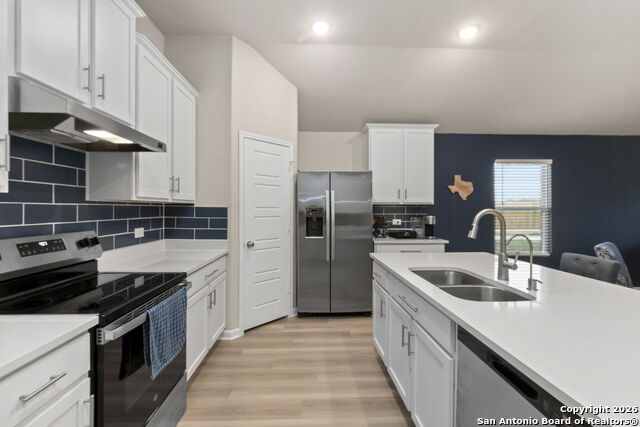 Listing photo id 10 for 20825 Pleasanton Rd