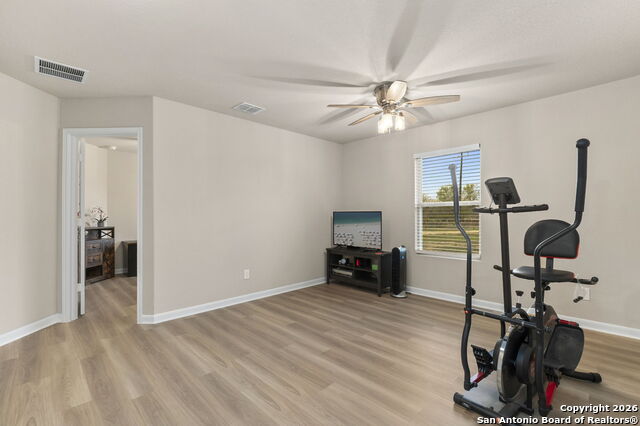 Listing photo id 20 for 20825 Pleasanton Rd