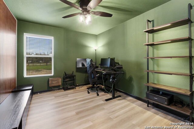 Listing photo id 21 for 20825 Pleasanton Rd