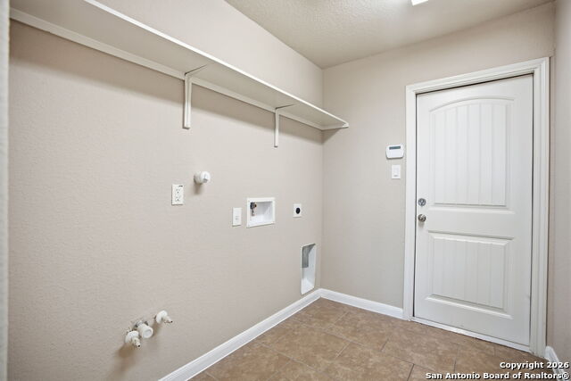 Image 21 of 43 For 13214 Compass Rose