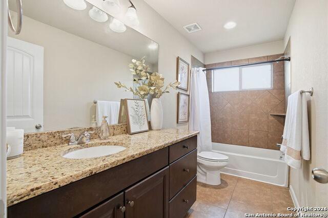 Image 33 of 43 For 13214 Compass Rose