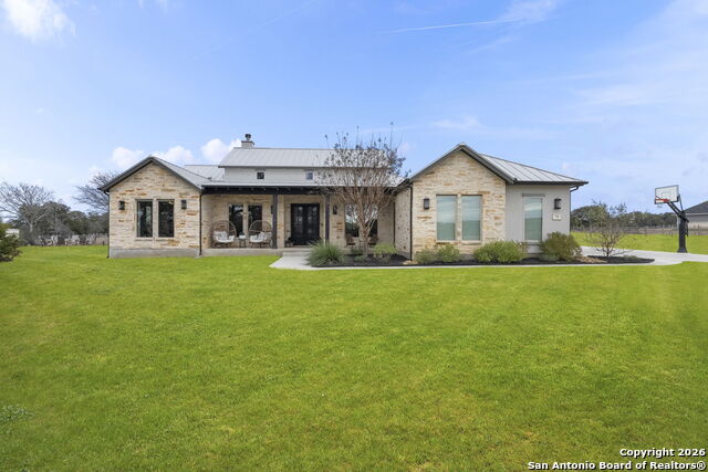 Image 2 of 38 For 71 Sabinas Creek Ranch