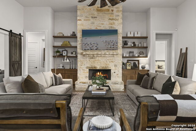 Image 7 of 38 For 71 Sabinas Creek Ranch