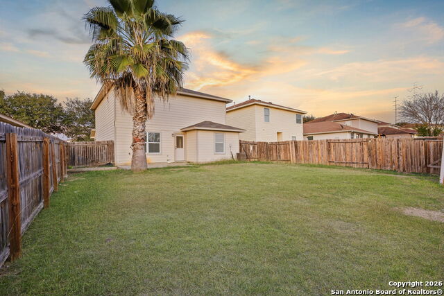 Image 21 of 21 For 5519 Red Cyn