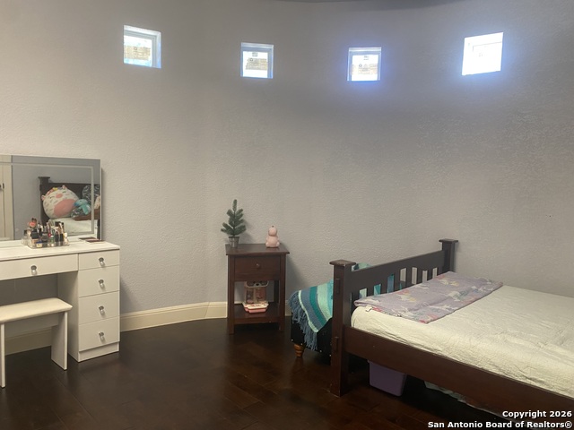 Image 23 of 41 For 32010 Oak Ridge Parkway